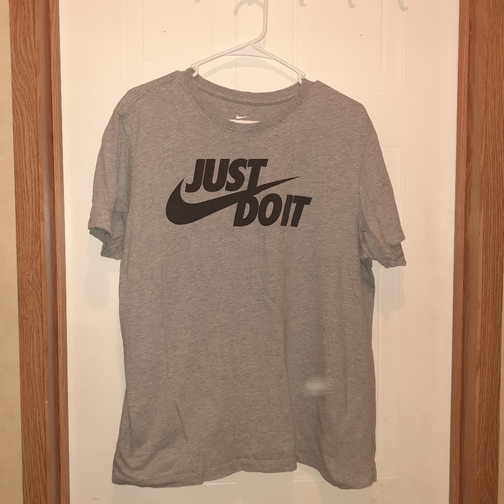 Nike just do it short sleeved t-shirt